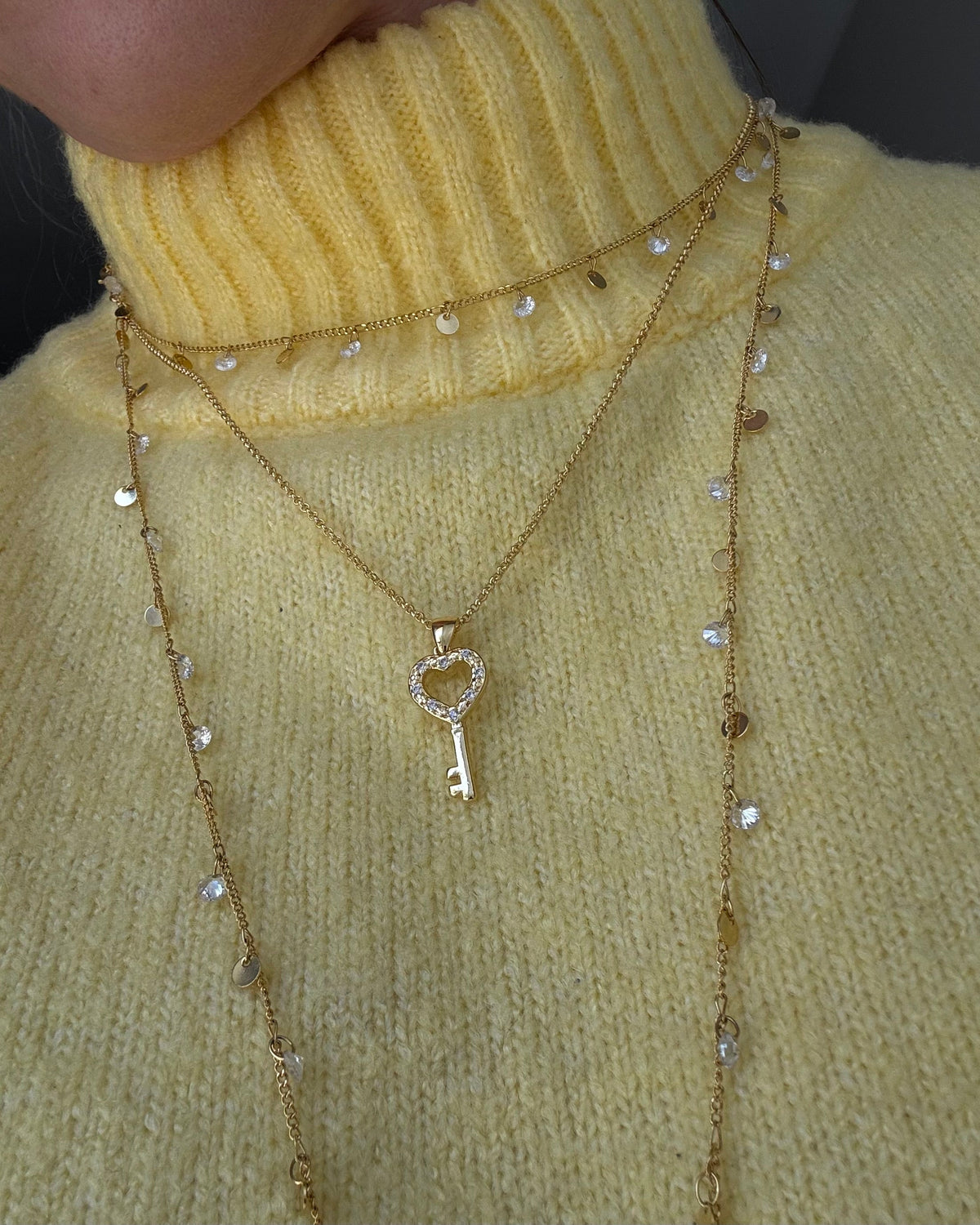 Colar Secrety Dourado