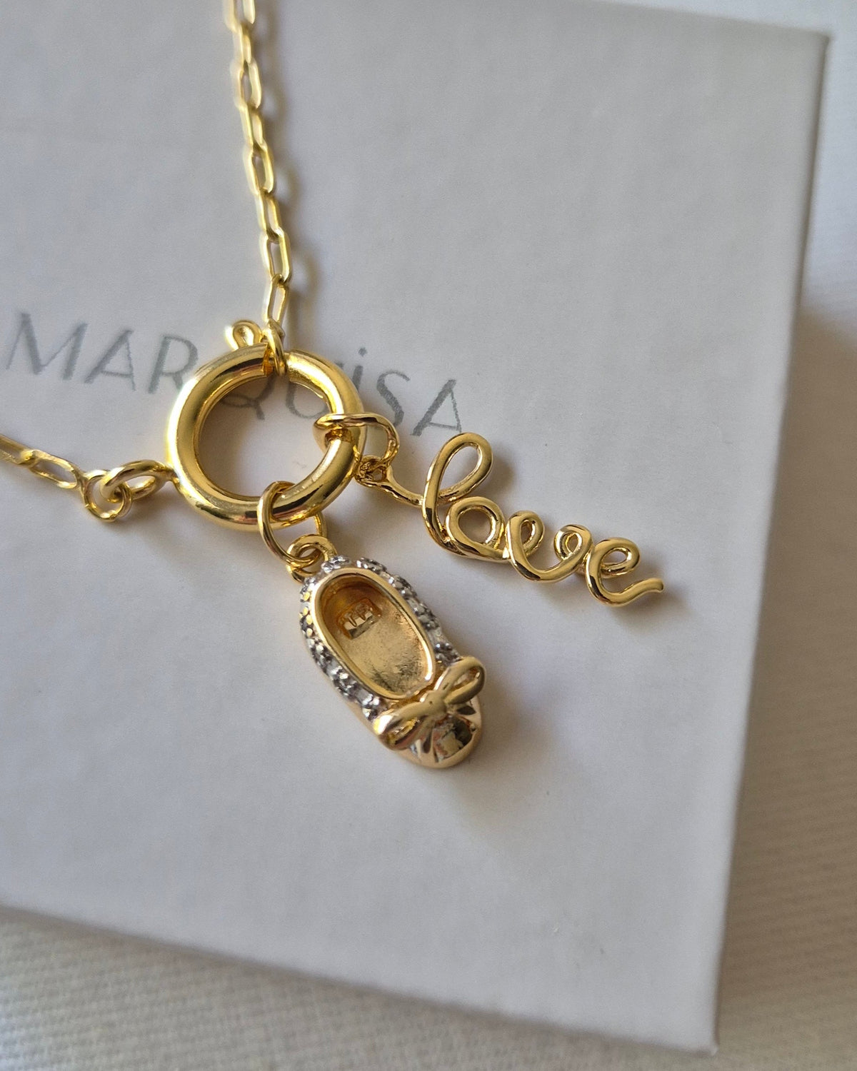 Pingente Love Dourado