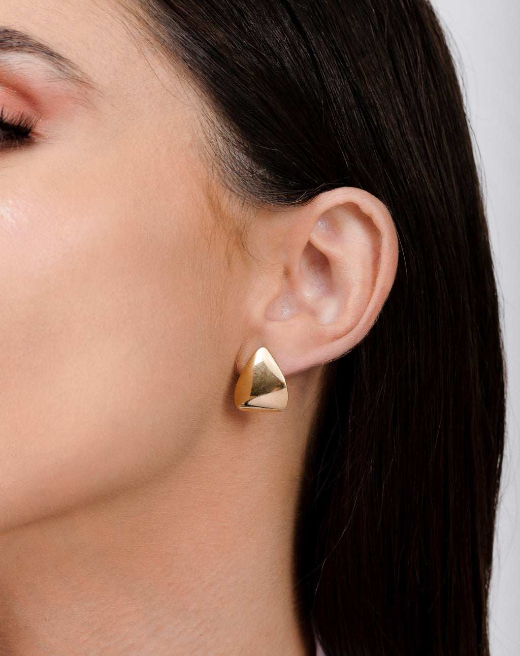 Brinco Argola em Gota Dourado